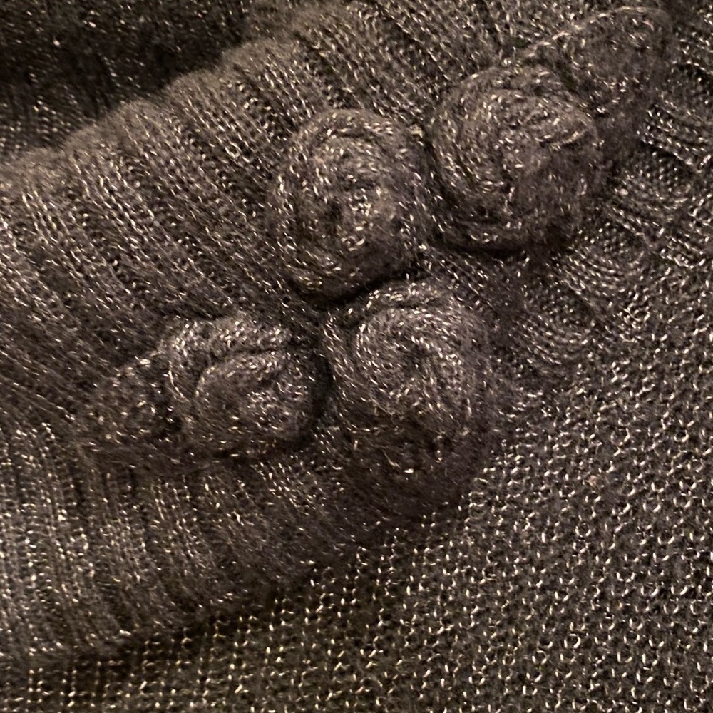 Plus size black and silver sweater with rosettes - Picture 2 of 3
